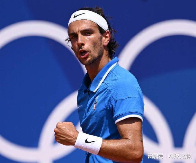 1战平澳大 1战平澳大